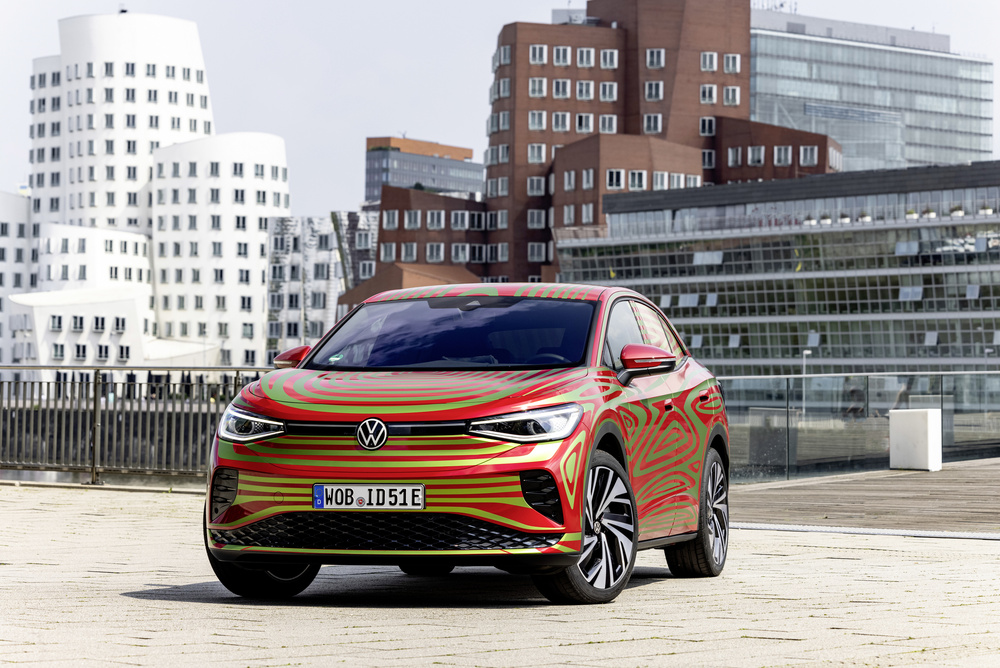 Volkswagen reveals ID.5 GTX all-electric SUV